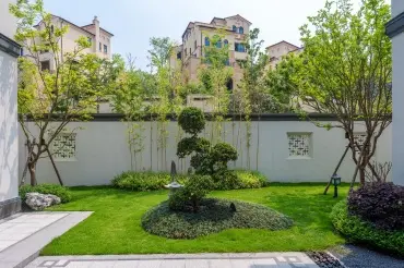 长沙一居民家中惊现眼镜王蛇,家居环境中如何有效避蛇?