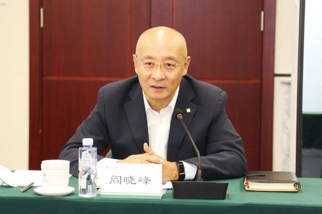 中国建筑材料联合会与广西柳工举行交流座谈 双方签署战略合作协议(图3) 中国建筑材料联合会与广西柳工举行交流座谈 双方签署战略合作协议(图3)