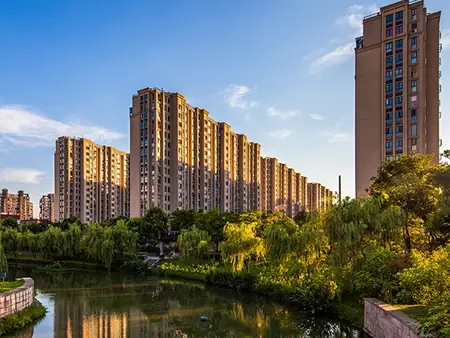 新房与二手房价格差异之谜:成因与购买需知全解析(图1) 新房与二手房价格差异之谜:成因与购买需知全解析(图1)