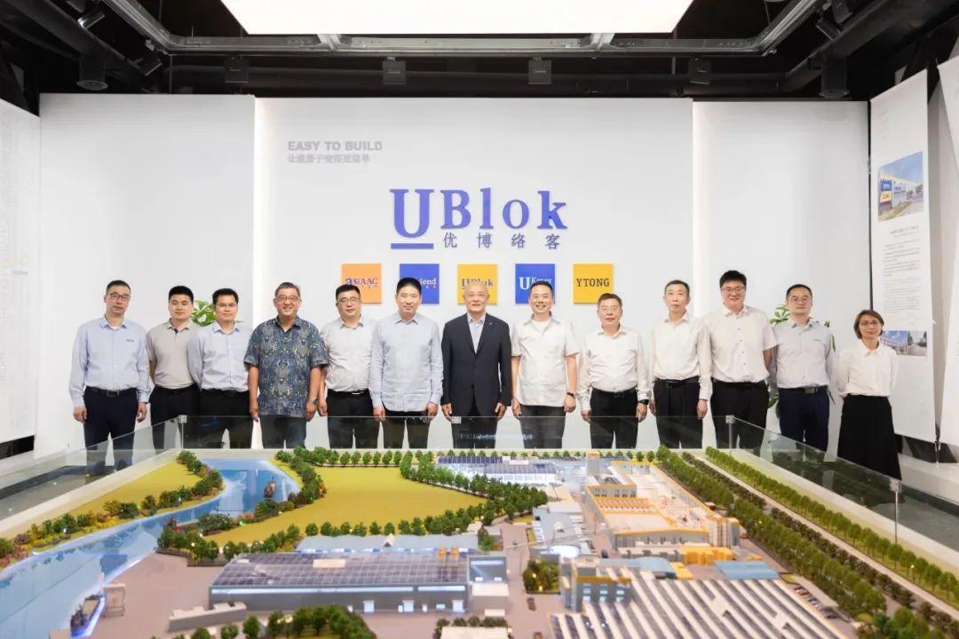 阎晓峰一行到中淳高科、优博络客调研(图4)