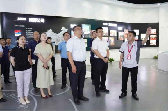 【建材快讯】玻璃纤维行业碳排放解剖“麻雀”课题组赴四川、重庆调研(图3)