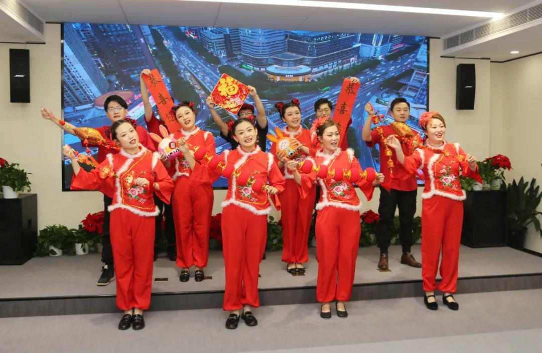 阎晓峰在中国建筑材料联合会系统2022年度总结表彰大会上的讲话(图4)