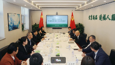 阎晓峰会见陕西经济联合会会长刘迎军一行