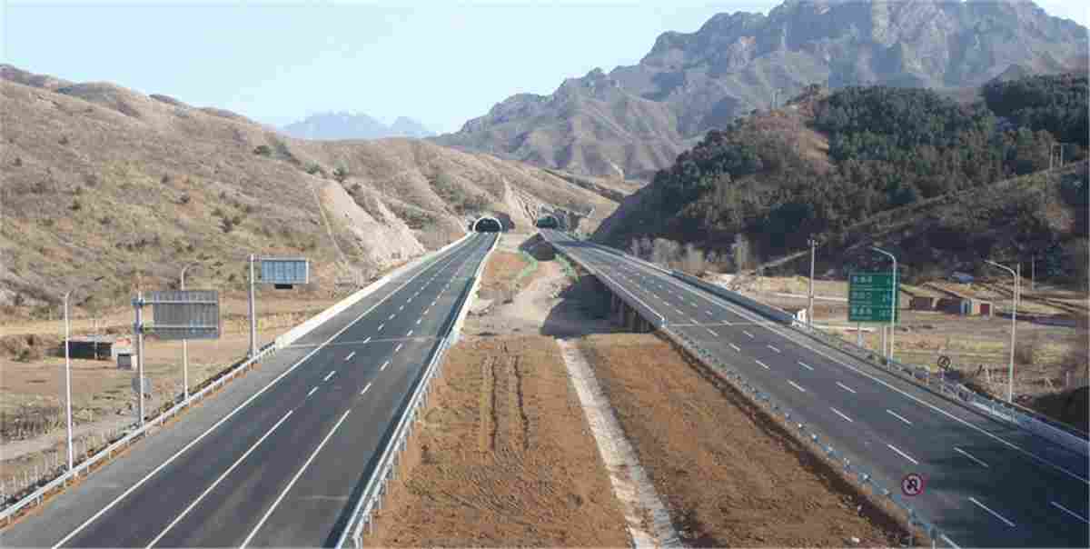 承德至秦皇高速公路承德段第五合同段